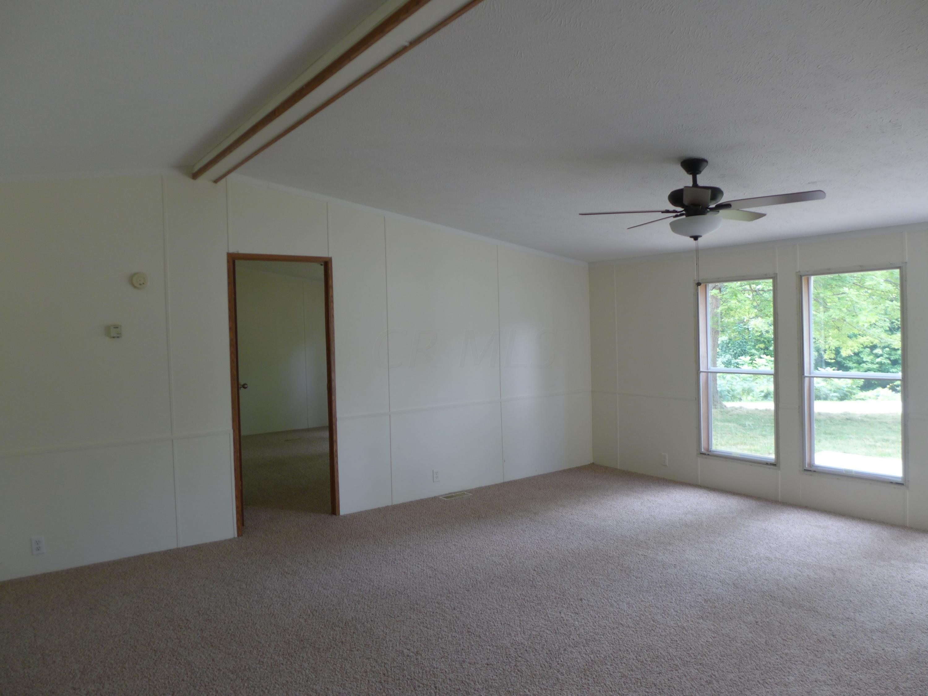 7280 Bohemian Road Southeast Corning, OH 43730 - Photo 5 of 12