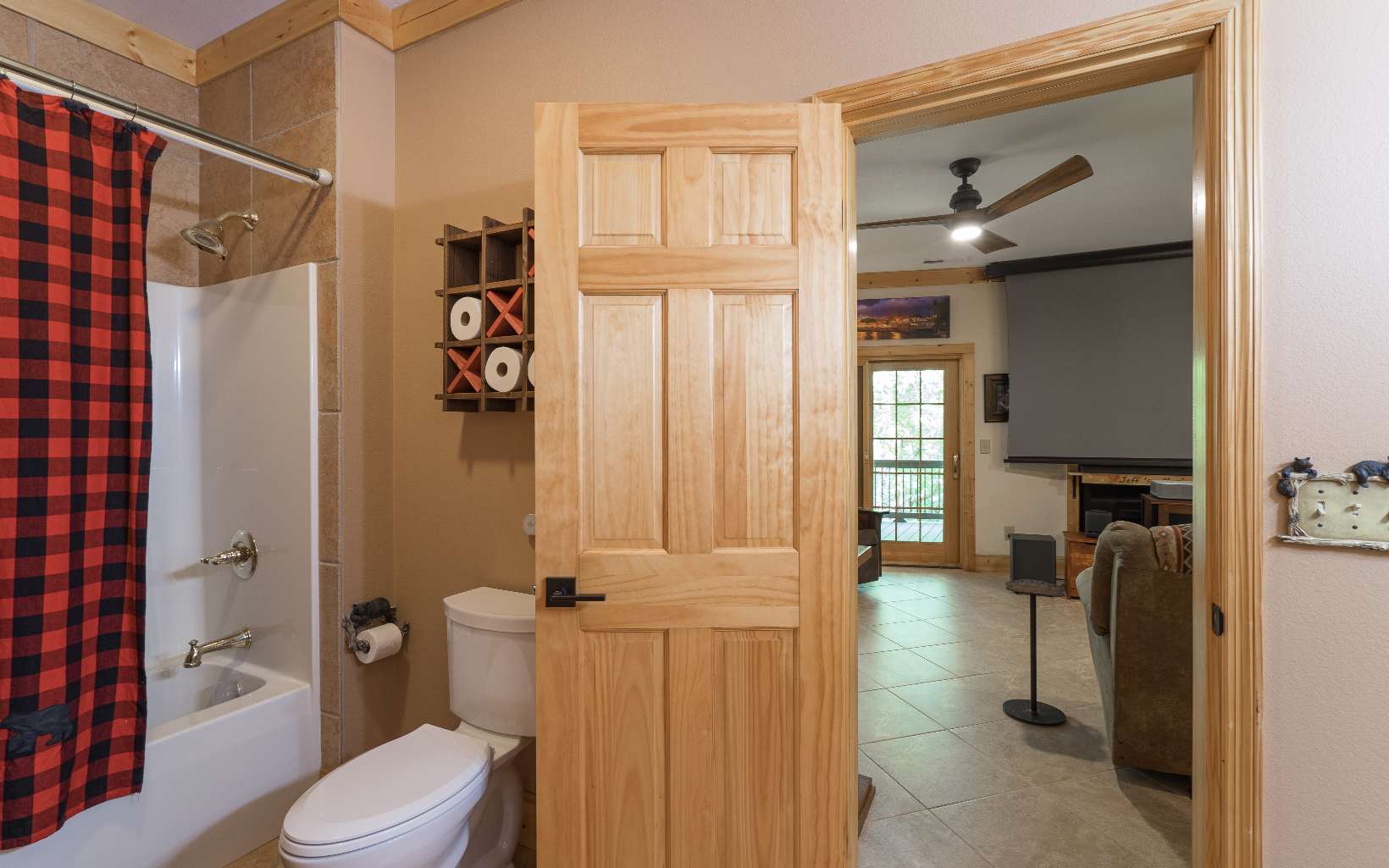 260 Berry Hl Road Murphy, NC 28906 - Photo 31 of 55 a bathroom with a toilet sink and shower