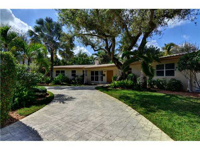 575 Northwest 8th Avenue Boca Raton, FL 33486 - Photo 1 of 20 Primary Photo