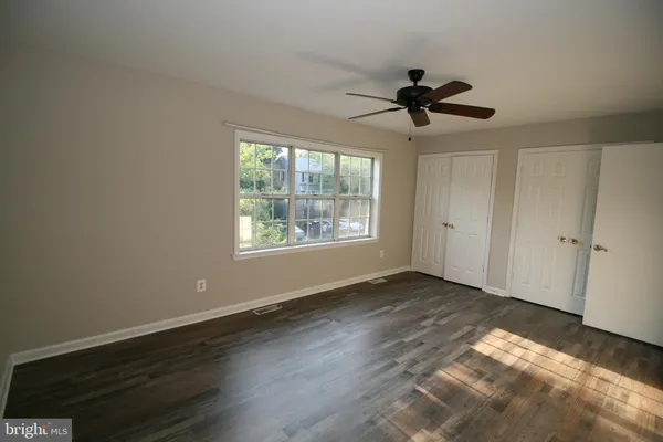 $2,400 | 114 Barnsfield Court, Unit 219, Gaithersburg, MD 20878