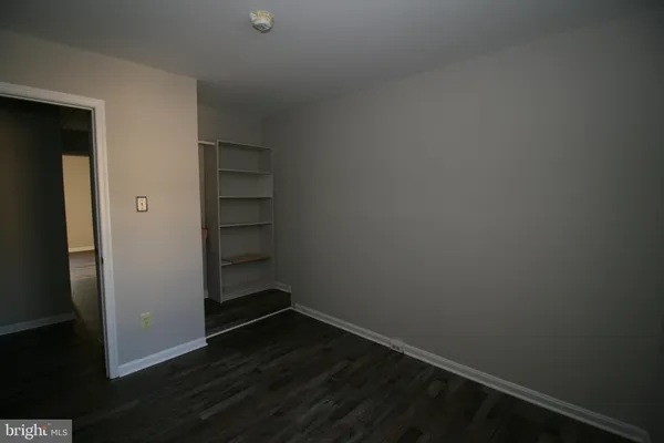 $2,400 | 114 Barnsfield Court, Unit 219, Gaithersburg, MD 20878