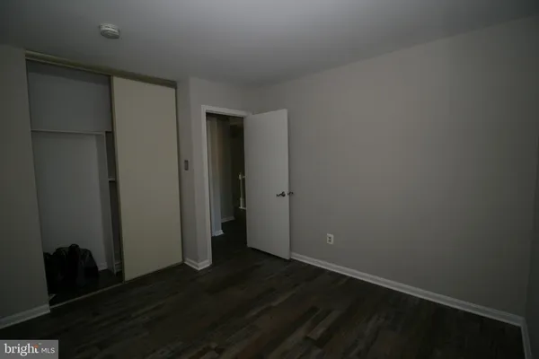 $2,400 | 114 Barnsfield Court, Unit 219, Gaithersburg, MD 20878