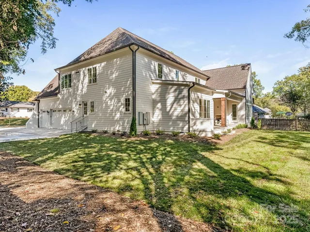 $2,880,000 | 1511 Cavendish Court, Charlotte, NC 28211