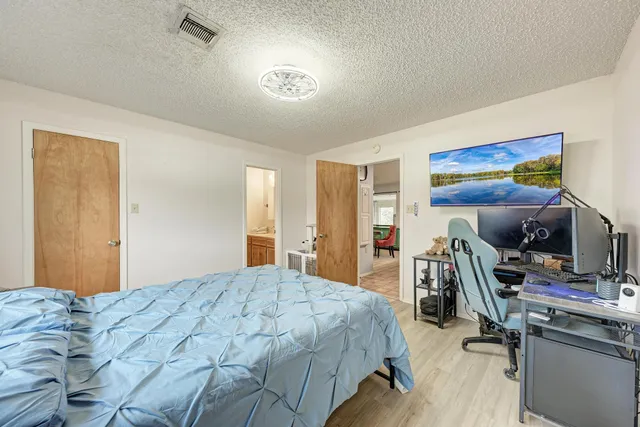 $399,900 | 125 Winding Way, Sunrise Beach, TX 78643