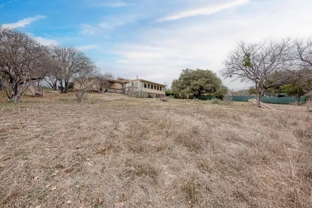 $399,900 | 125 Winding Way, Sunrise Beach, TX 78643