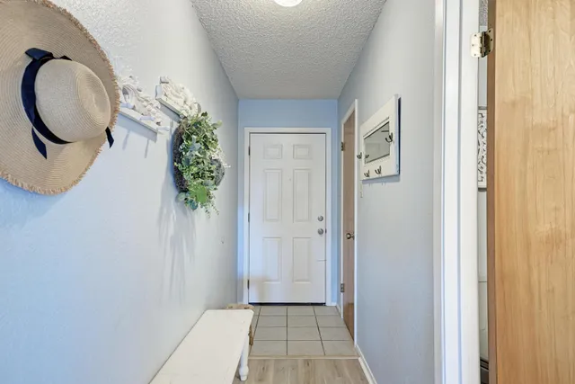 $399,900 | 125 Winding Way, Sunrise Beach, TX 78643