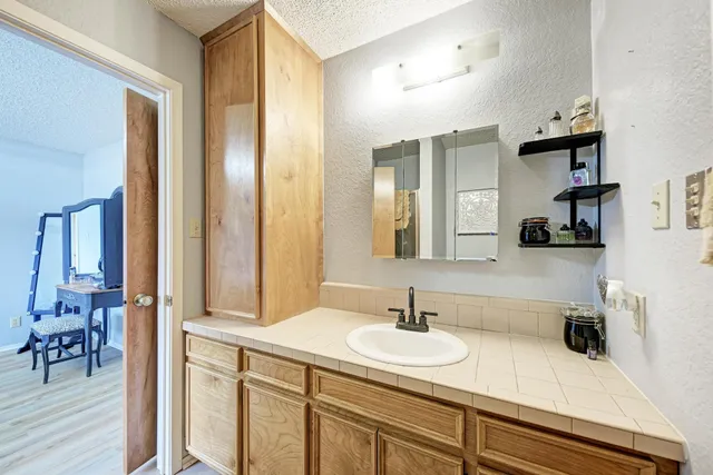 $399,900 | 125 Winding Way, Sunrise Beach, TX 78643