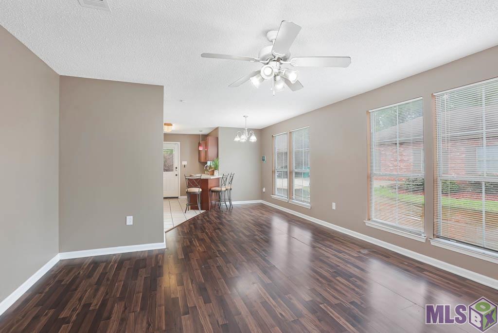 33877 Cedar Ridge Court Denham Springs, LA 70706 - Photo 7 of 22 Gallery Image 7