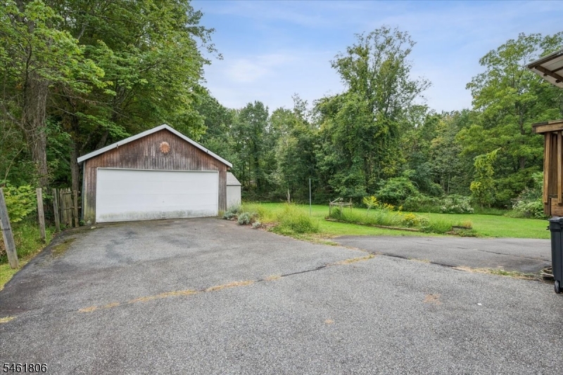 36 Cooks Road Denville, NJ 07834 - Photo 28 of 34 Gallery Image 28