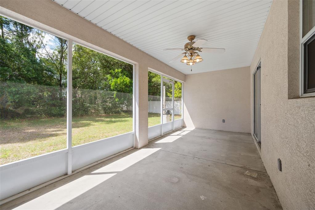 5090 Southeast 28th Street Ocala, FL 34480 - Photo 23 of 35 a view of an empty room with a window