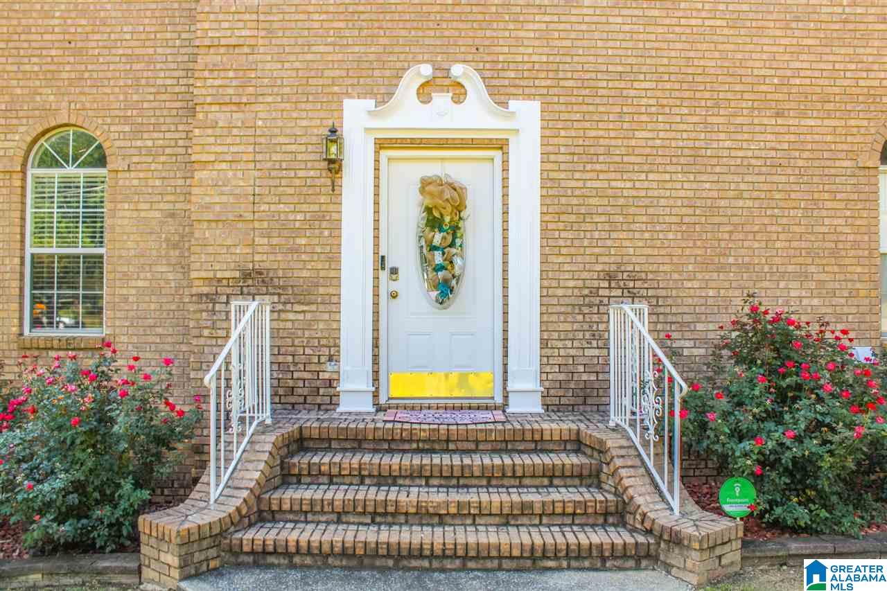 218 Brian Street Talladega, AL 35160 - Photo 2 of 30