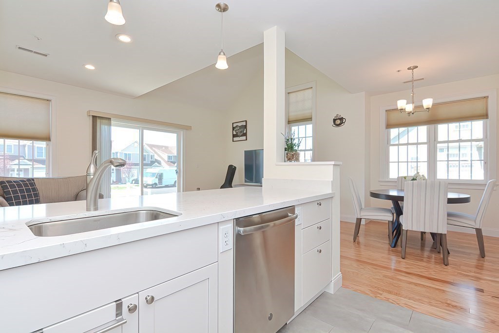 70 Endicott Street, Unit 1606 Norwood, MA 02062 - Photo 13 of 25