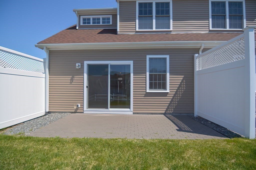 70 Endicott Street, Unit 1606 Norwood, MA 02062 - Photo 4 of 25