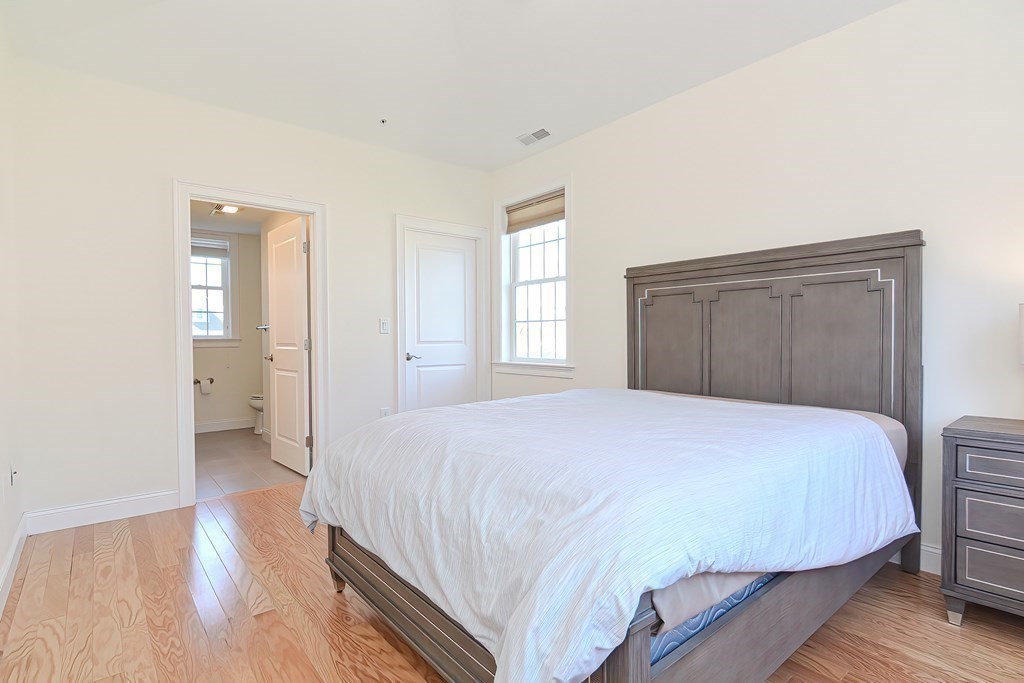 70 Endicott Street, Unit 1606 Norwood, MA 02062 - Photo 7 of 25