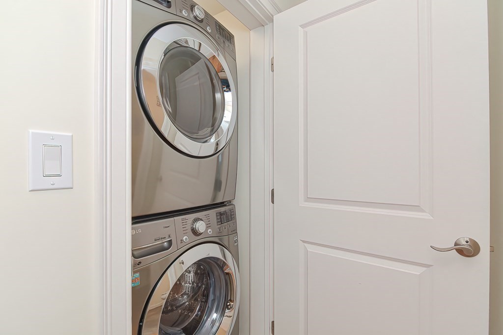 70 Endicott Street, Unit 1606 Norwood, MA 02062 - Photo 10 of 25