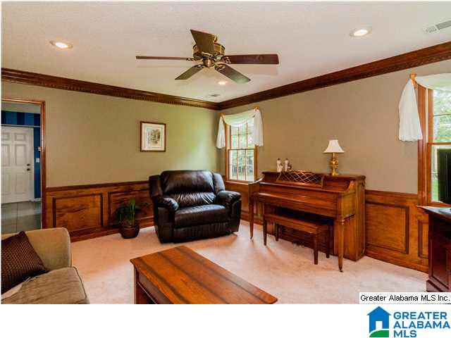 721 Valleyview Road Pelham, AL 35124 - Photo 7 of 27
