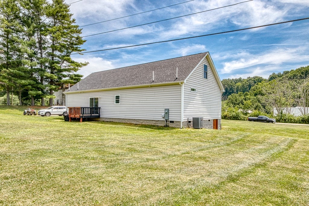 2915 Honaker Road Draper, VA 24324 - Photo 12 of 46 Gallery Image 12