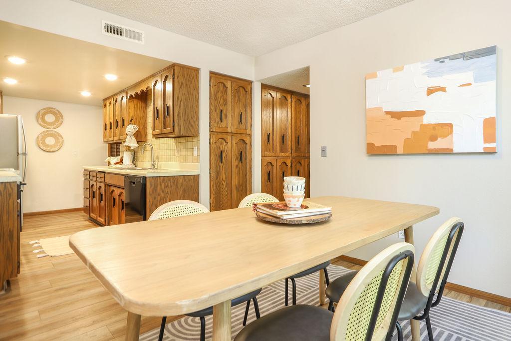 220 8th Street South, Unit B2 Fargo, ND 58103 - Photo 15 of 29