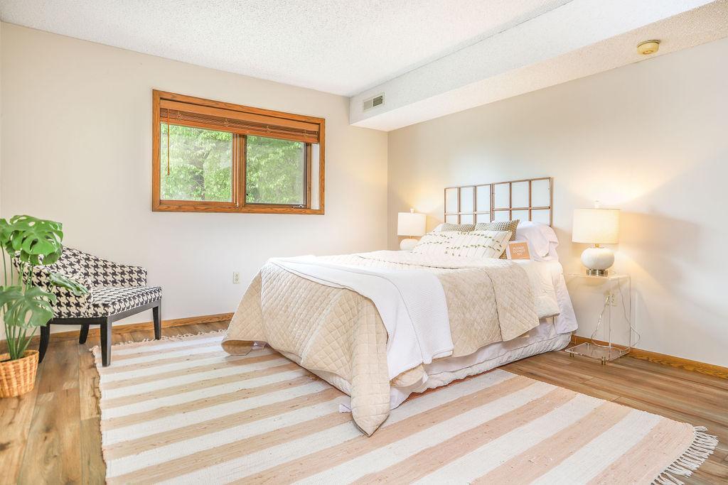 220 8th Street South, Unit B2 Fargo, ND 58103 - Photo 19 of 29