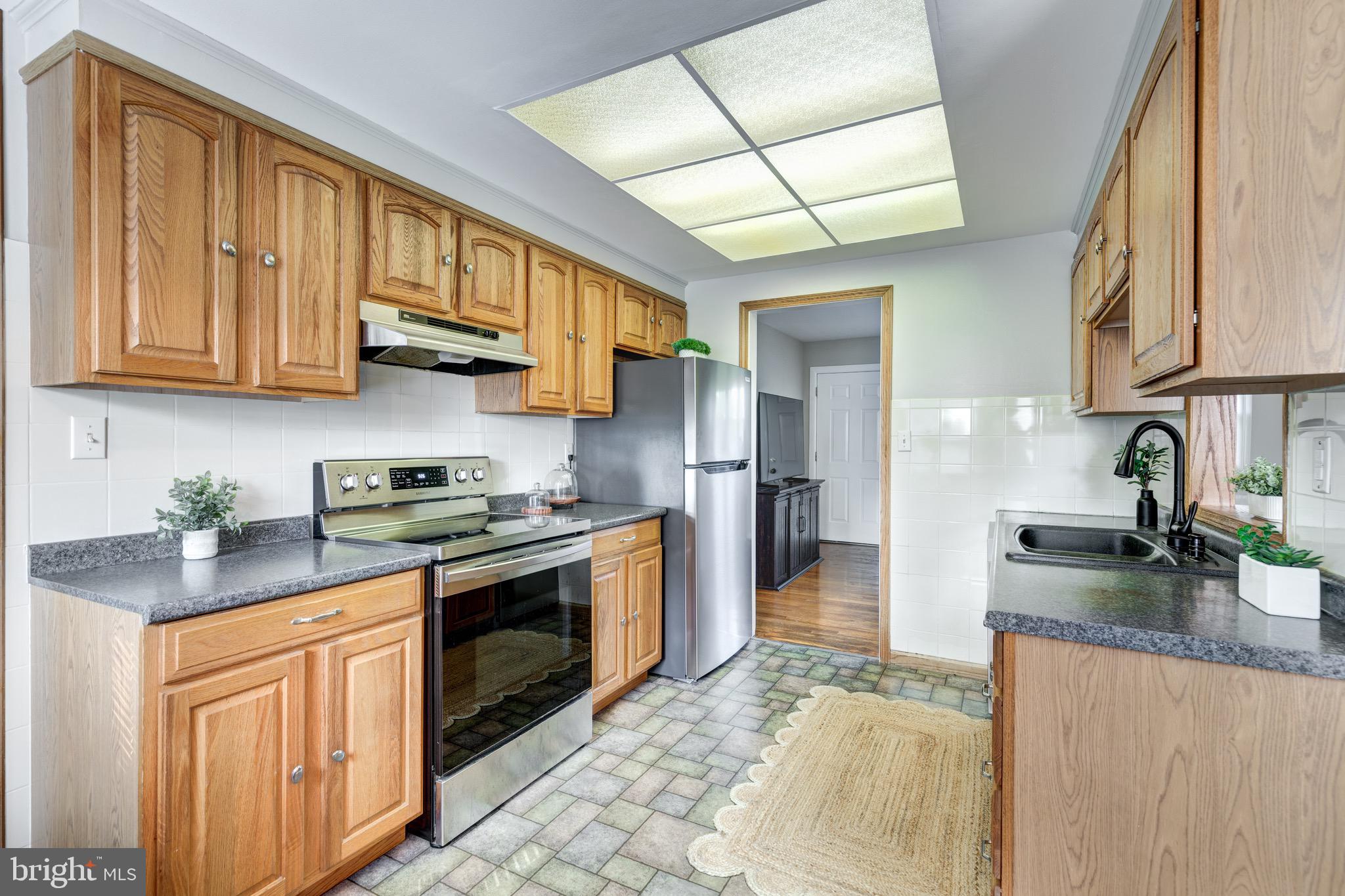 1560 Old Manchester Road Westminster, MD 21157 - Photo 10 of 61 Gallery Image 10