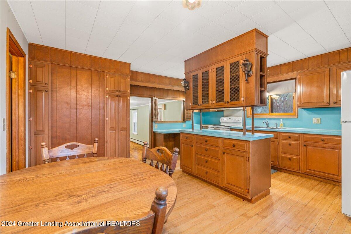 4740 West Clark Road Lansing, MI 48906 - Photo 31 of 37 31-Media Jett-31