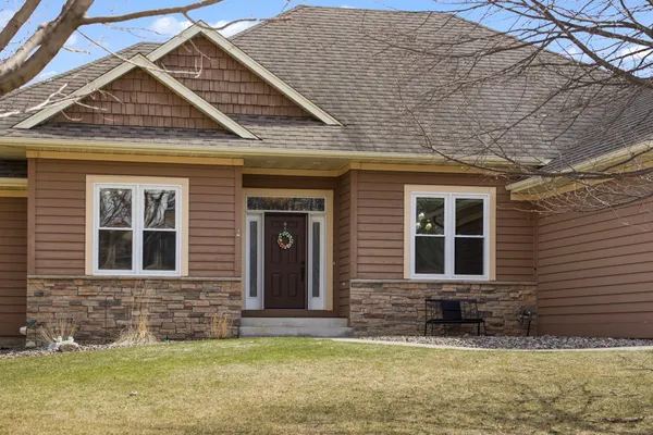 $650,000 | 1929 Woodcrest Drive Northeast, Owatonna, MN 55060