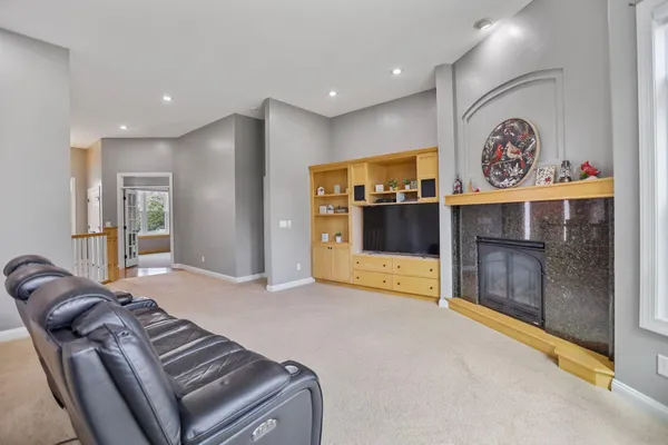 $650,000 | 1929 Woodcrest Drive Northeast, Owatonna, MN 55060