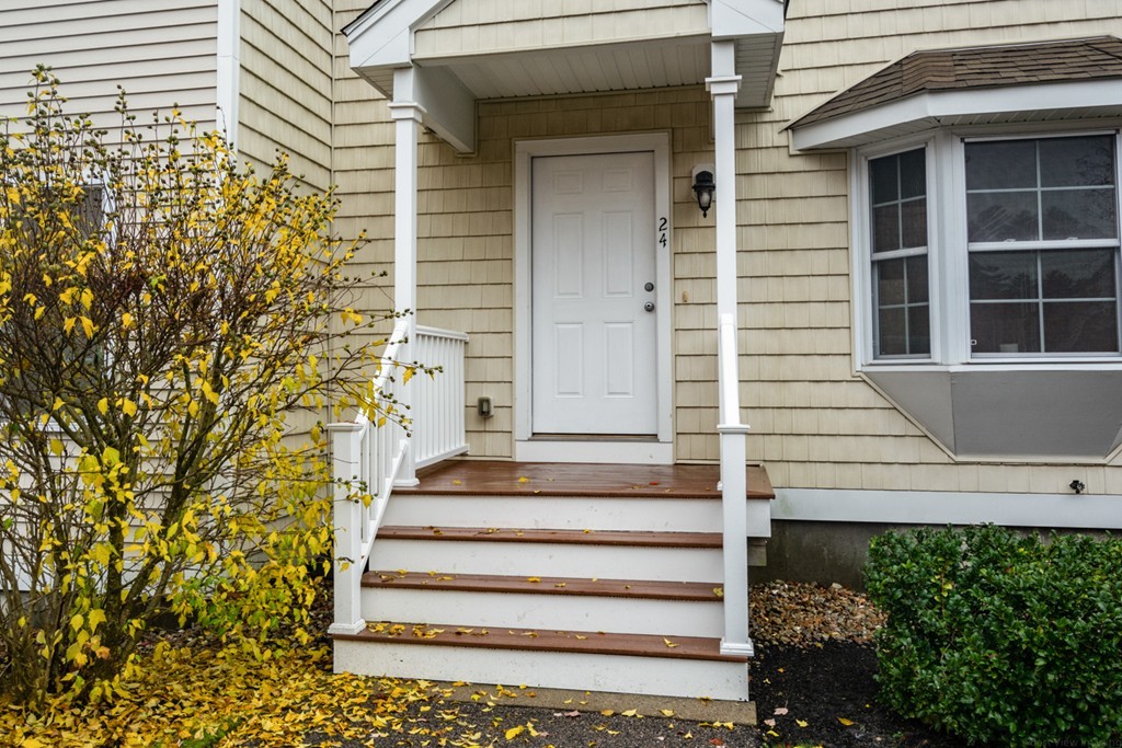 24 Turtle Brook Road, Unit 24 Canton, MA 02021 - Photo 3 of 29 Gallery Image 3