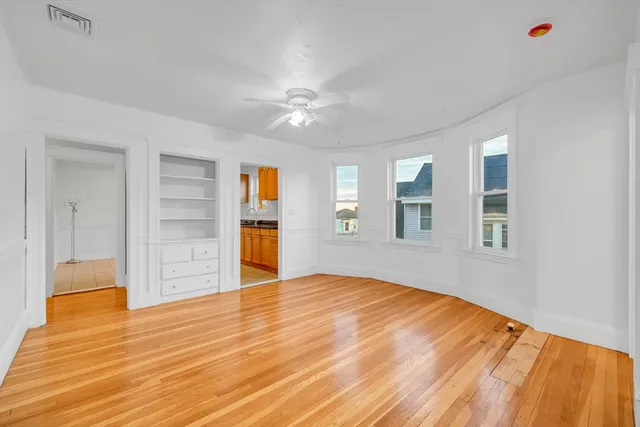 $3,300 | 127 Henry Avenue, Unit 2A, Lynn, MA 01902