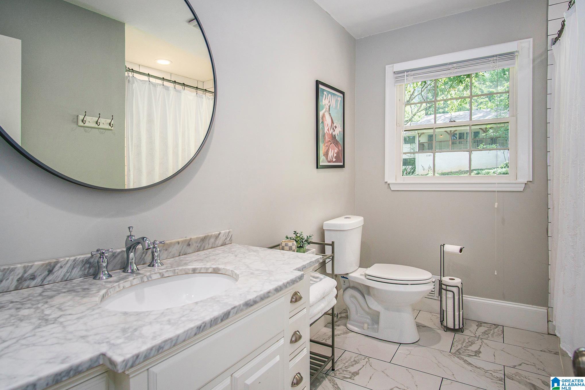 1404 Overwood Road Birmingham, AL 35222 - Photo 23 of 36