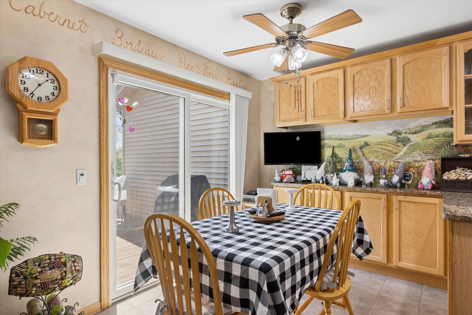 1479 Mackenzie Lane Elgin, IL 60120 - Photo 9 of 26