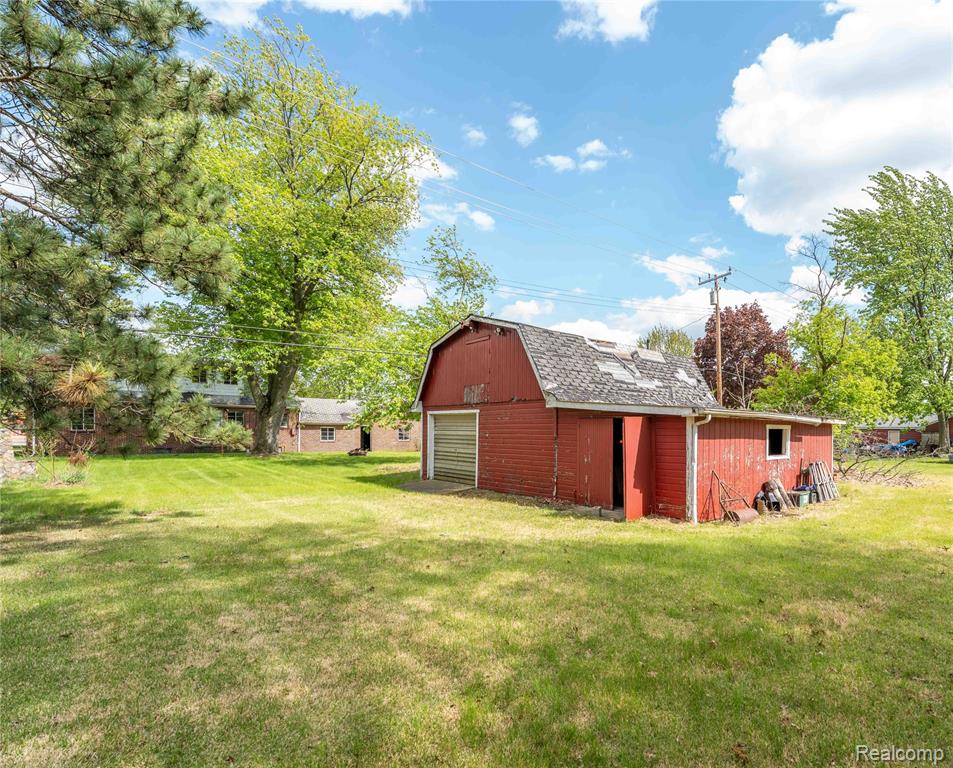 9282 Wayne Road Romulus, MI 48174 - Photo 25 of 39