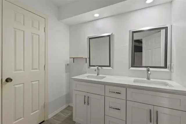 $430,000 | 4 Hickory Hills Boulevard, Hickory Creek, TX 75065