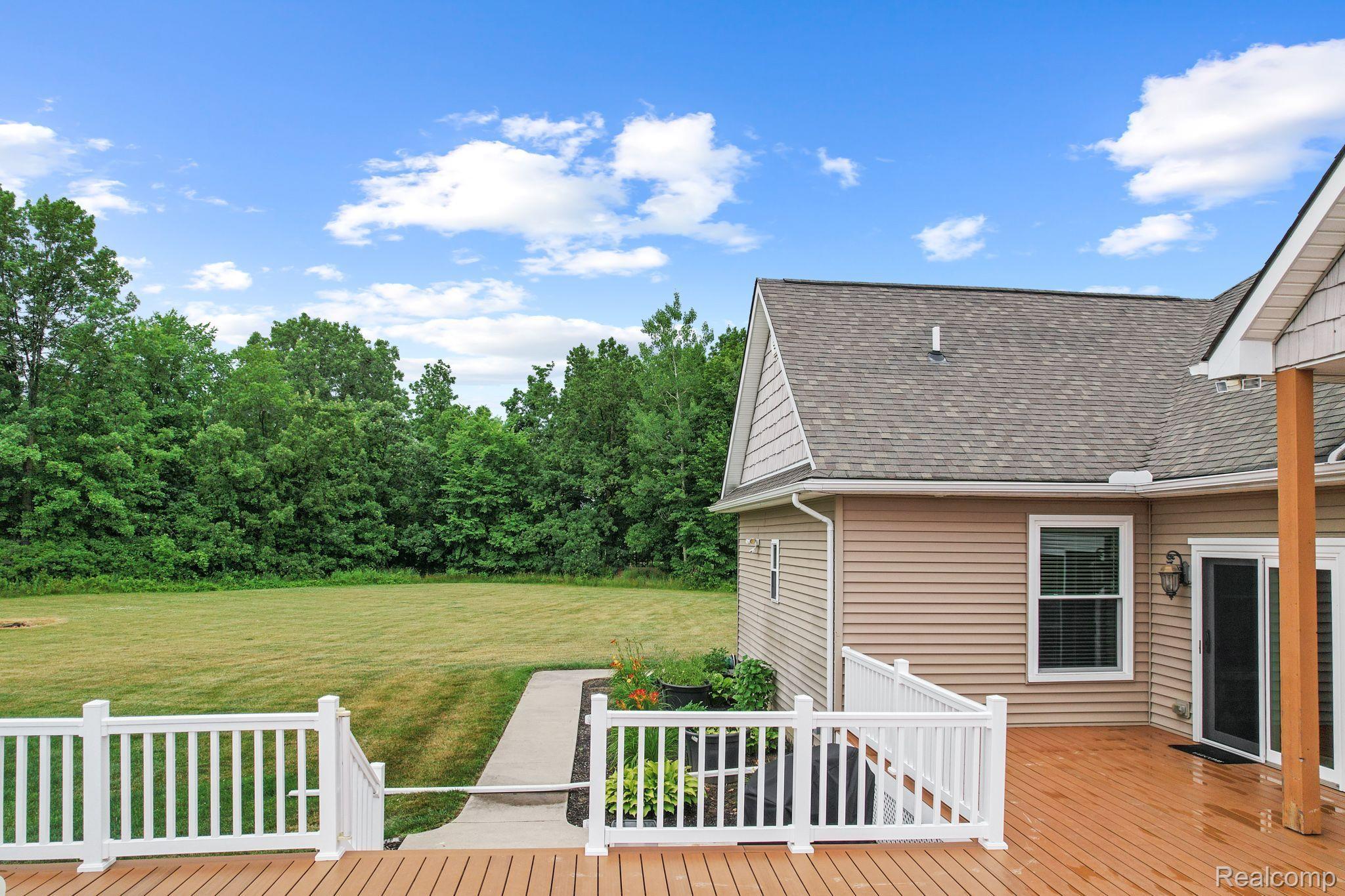 78007 Angling Road Richmond, MI 48062 - Photo 41 of 46 Gallery Image 41