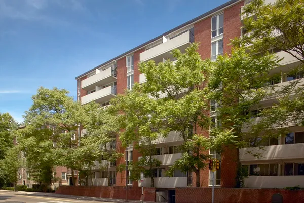 $3,200 | 29 Concord Avenue, Unit 705, Cambridge, MA 02138