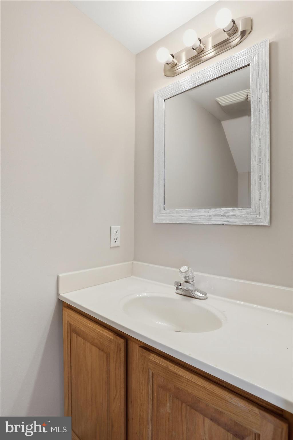 309 East Ridge Drive Hagerstown, MD 21740 - Photo 8 of 28