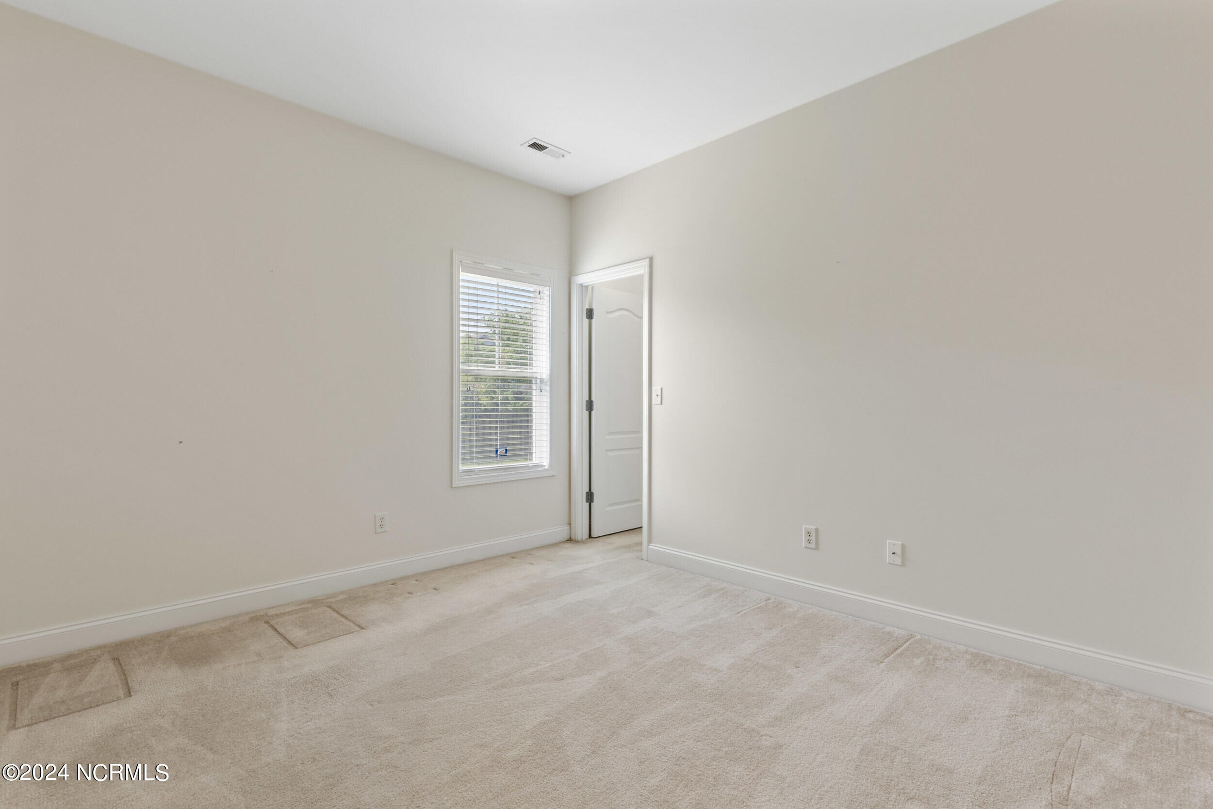 1504 Stones Edge Loop Road Wilmington, NC 28405 - Photo 23 of 60 2nd Bedroom