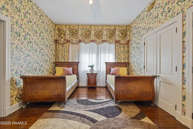 $1,275,000 | 623 East Main Street, New Iberia, LA 70560