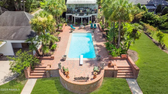 $1,275,000 | 623 East Main Street, New Iberia, LA 70560