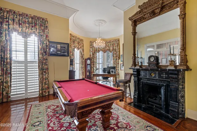 $1,275,000 | 623 East Main Street, New Iberia, LA 70560