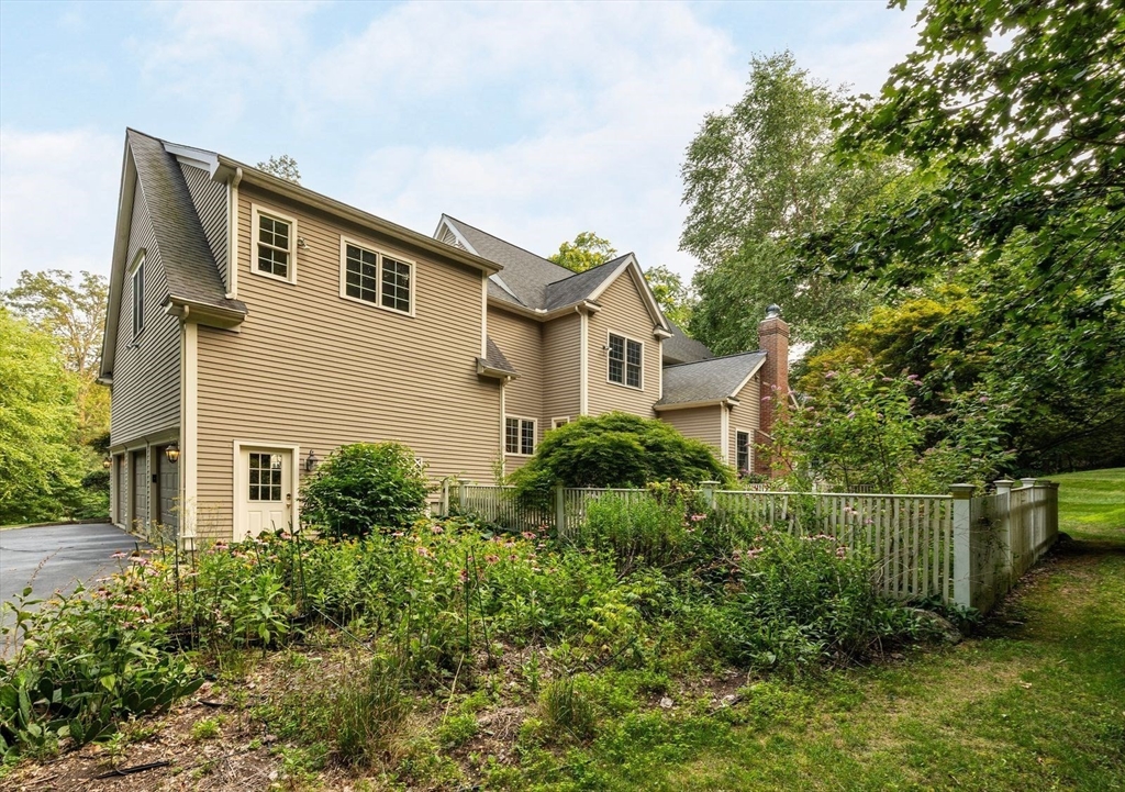 21 Hearthstone Road Hopkinton, MA 01748 - Photo 38 of 42 Gallery Image 38