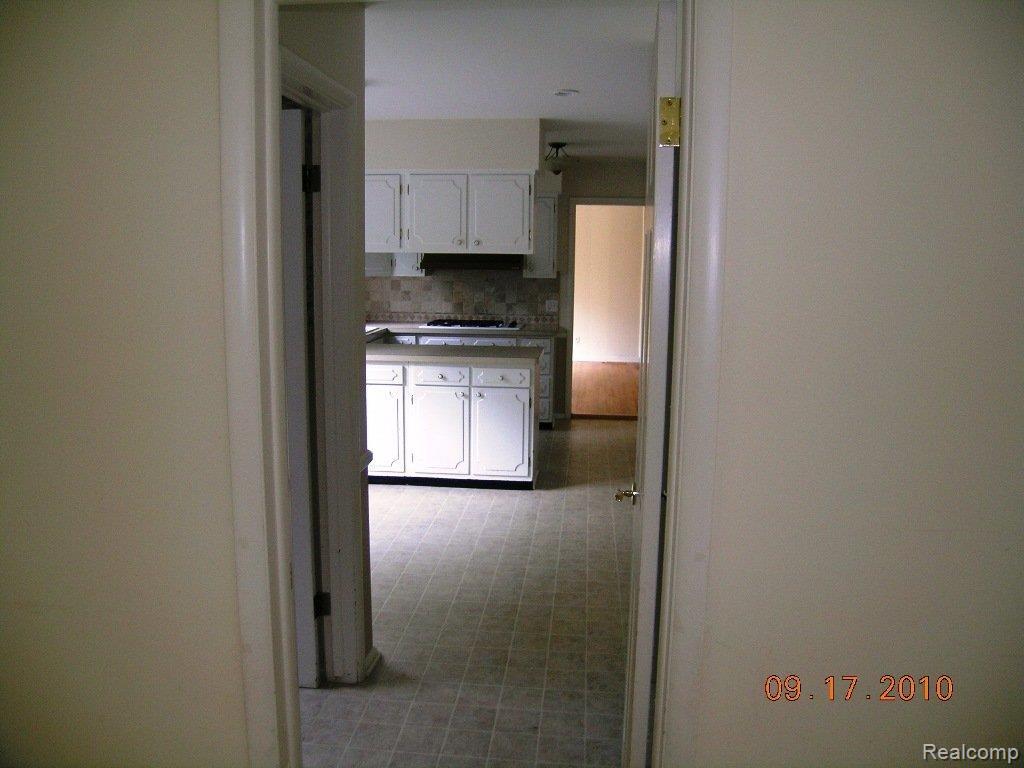 3405 Craig Road Ann Arbor, MI 48103 - Photo 10 of 24 DSCN5784