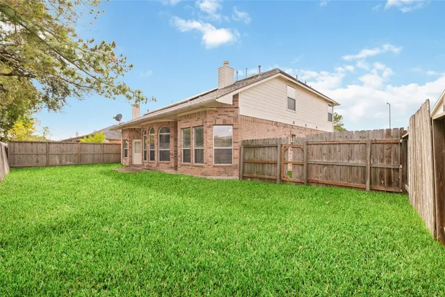 $2,650 | 2638 Long Leaf Drive, Sugar Land, TX 77478