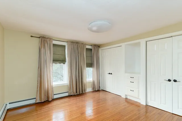 $465,000 | 8 Elm Street, North Brookfield, MA 01535