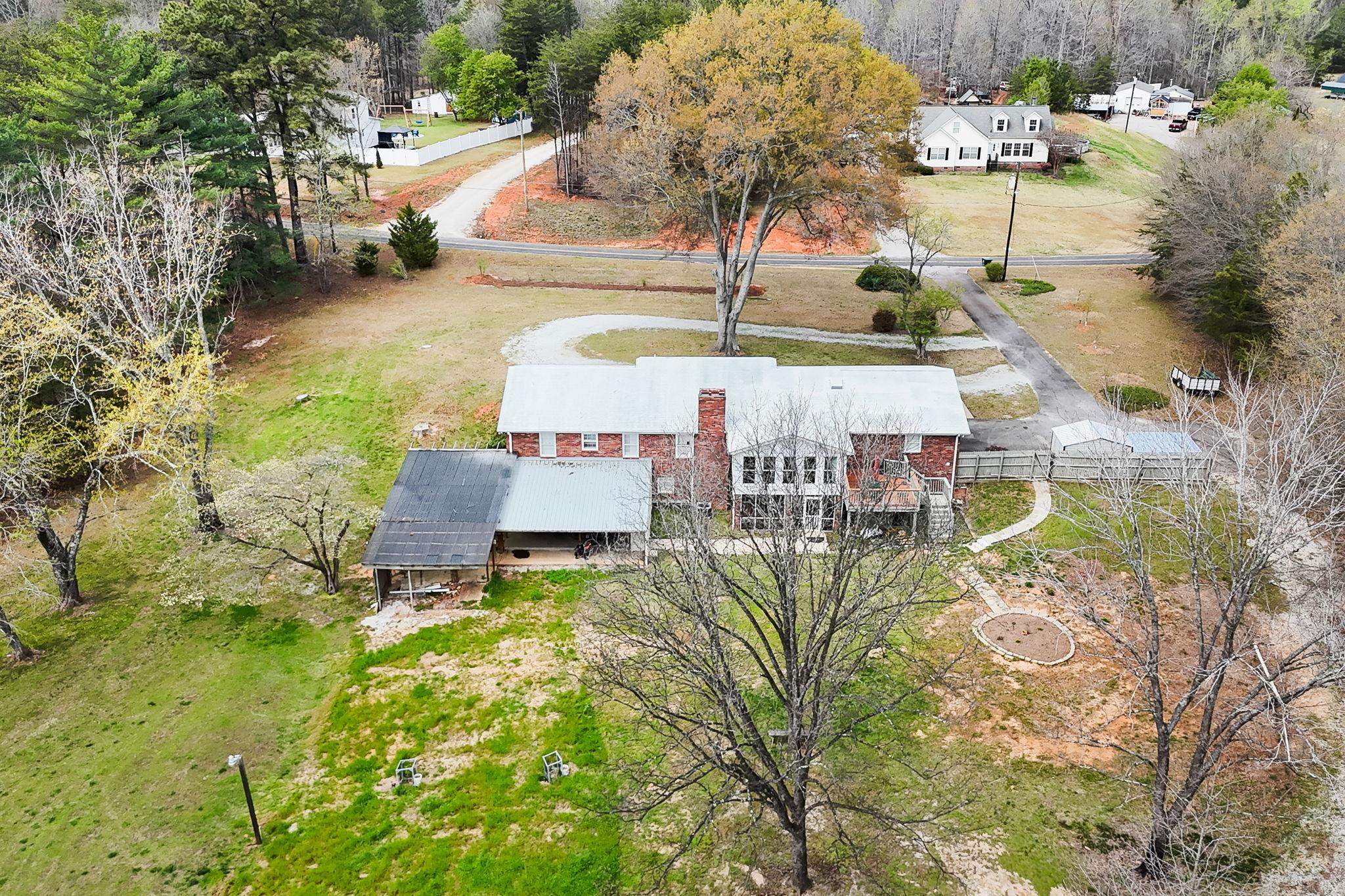 250 Thompson Road Taylors, SC 29687 - Photo 32 of 33