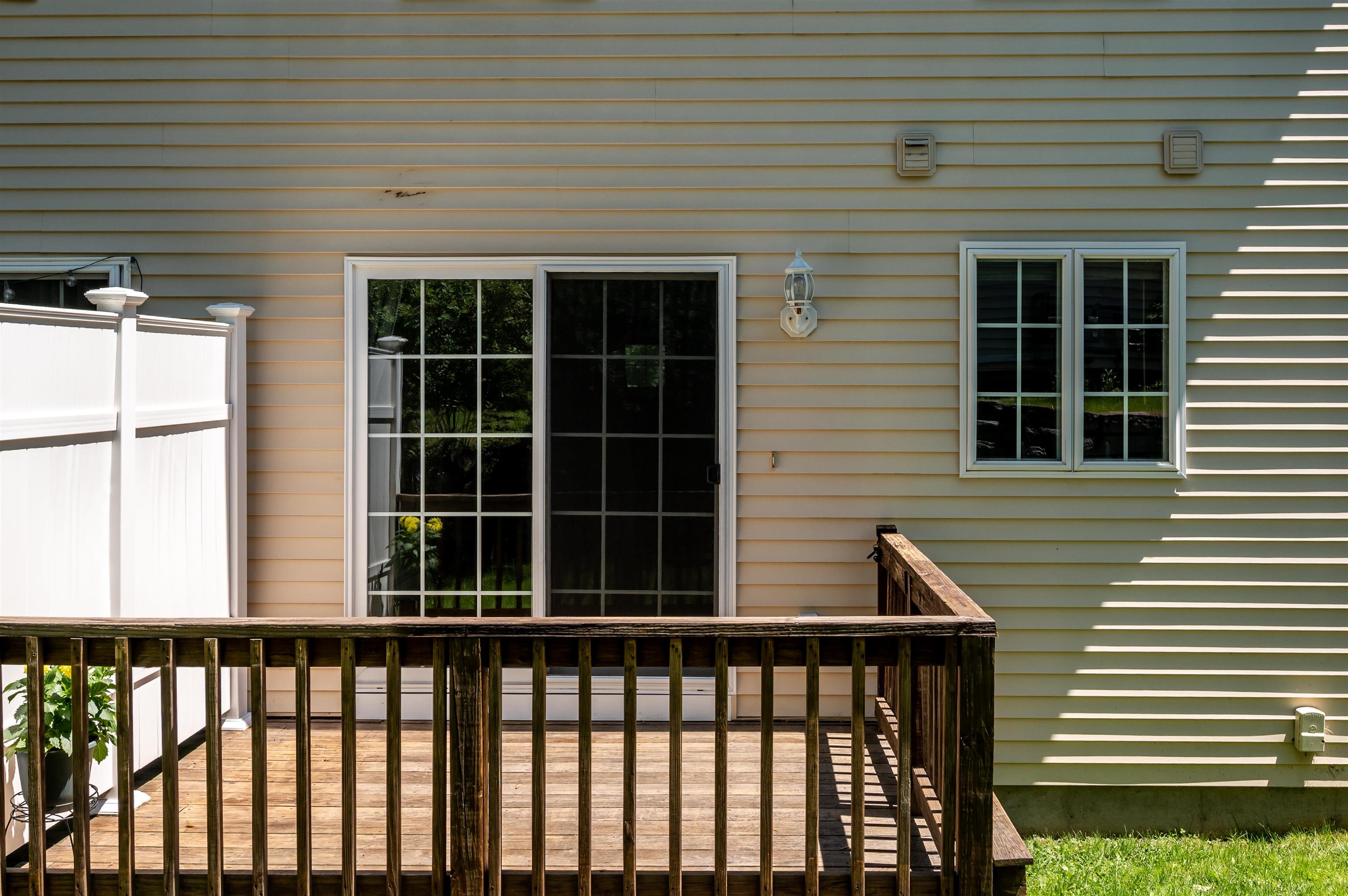 44 Church Street, Unit E Rochester, NH 03839 - Photo 7 of 37