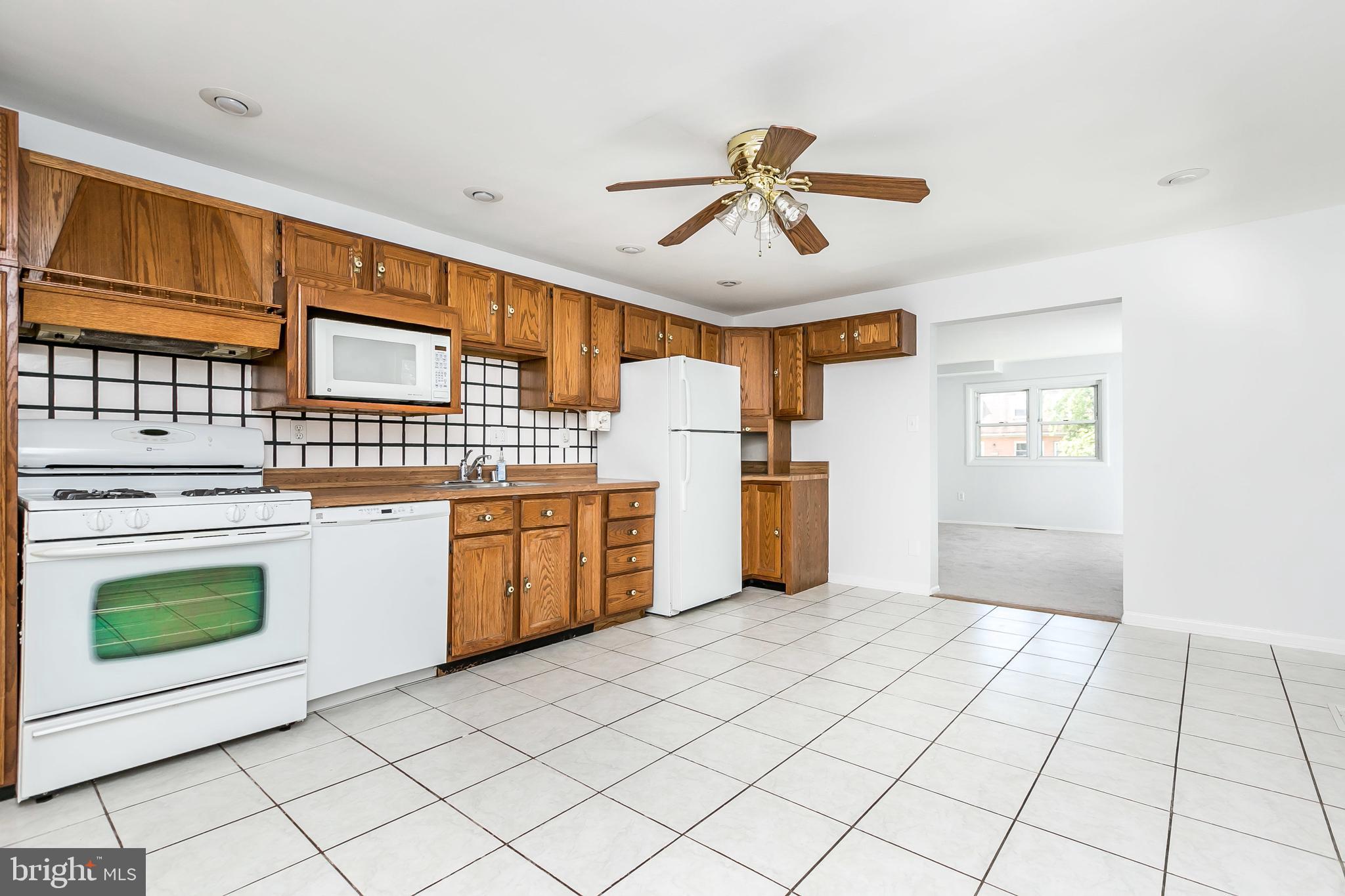 649 Kingston Road Baltimore, MD 21220 - Photo 13 of 31