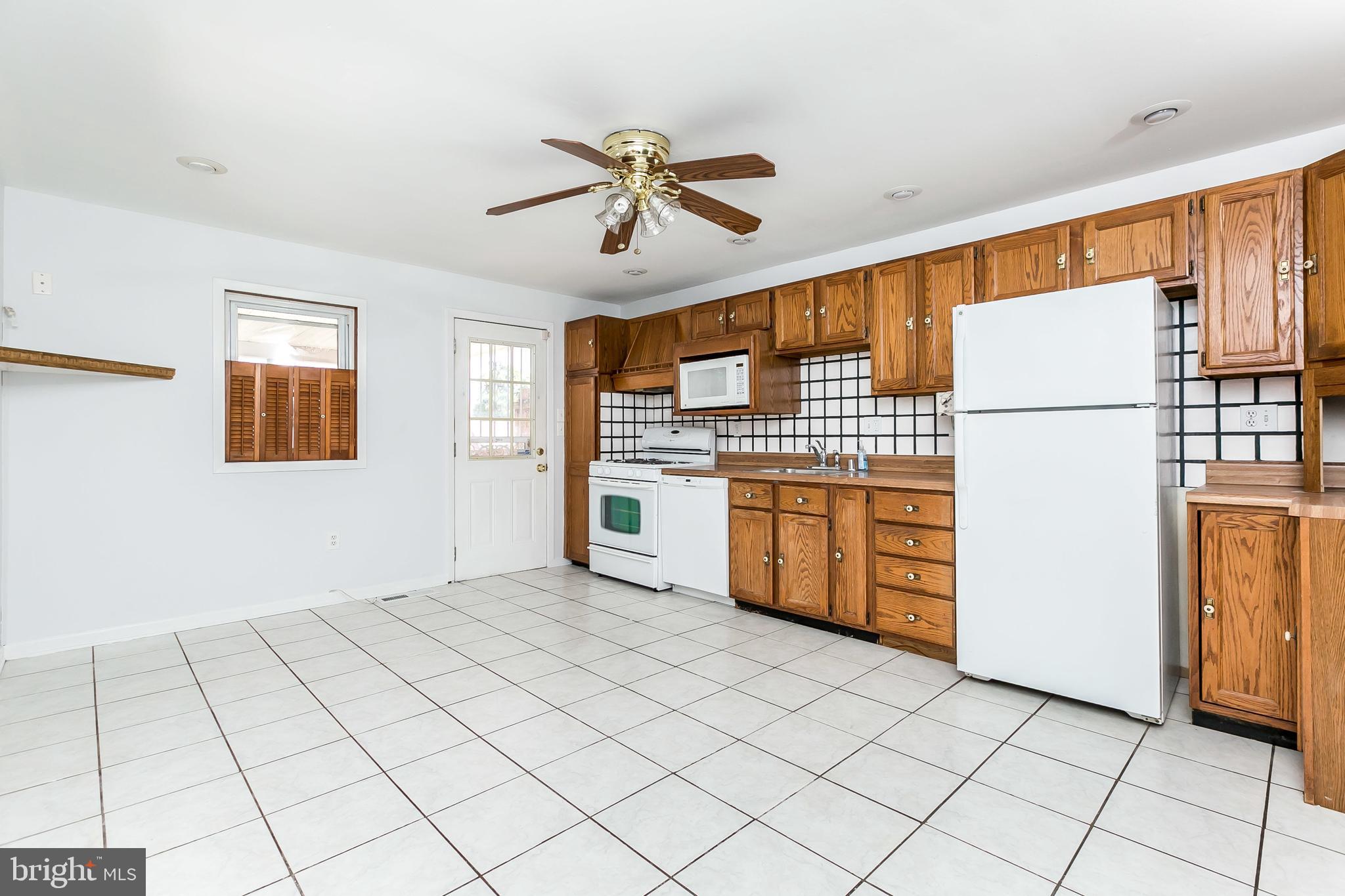 649 Kingston Road Baltimore, MD 21220 - Photo 10 of 31