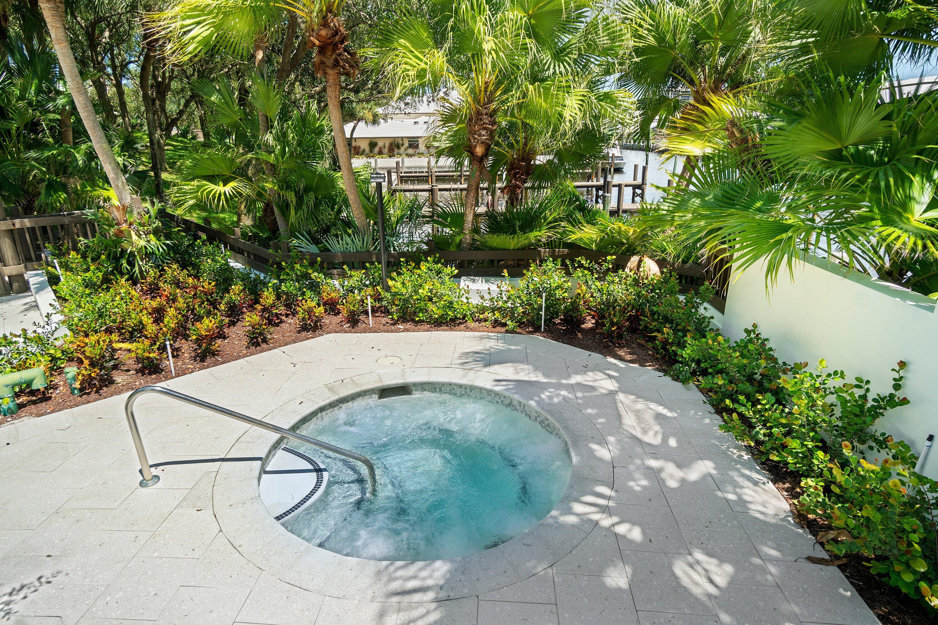 662 Boca Marina Court Boca Raton, FL 33487 - Photo 56 of 59 Boca Marina Hot Tub
