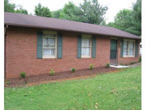 1309 Fall Creek Road Kingsport, TN 37664 - Photo 2 of 3 Photo 2